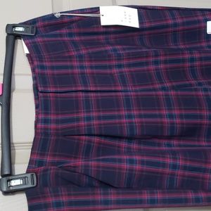 NWT a new day Plaid tapered leg high rise relaxed hip & thigh stretch pants 10
